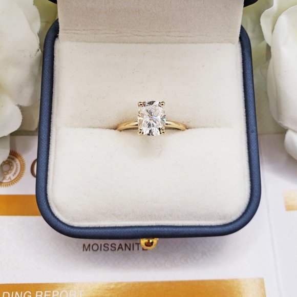 14K Yellow Gold 3 carats Radiant Cut Moissanite Engagement Ring - Picture 11 of 13